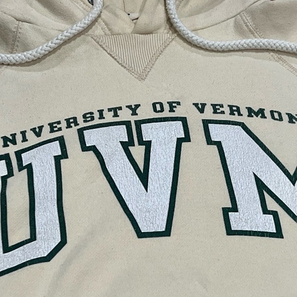 University of Vermont Catamounts NCAA College Hoodie Sweatshirt - Picture 4 of 8